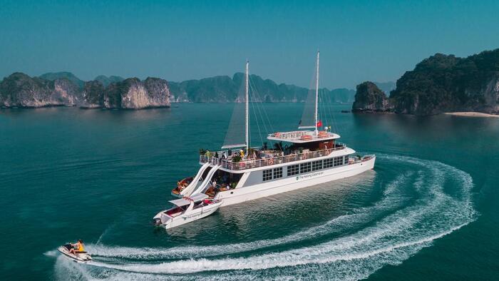 Kavo Travel giới thiệu những tour du lịch Hạ Long bằng du thuyền chất lượng