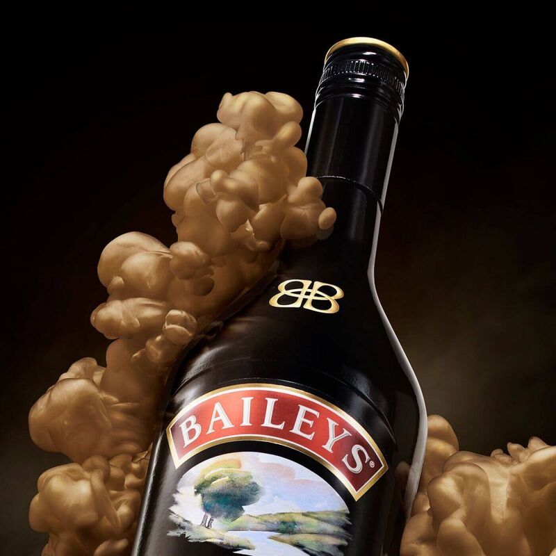 Rượu Baileys được ra đời vào năm 1974 tại Dubai